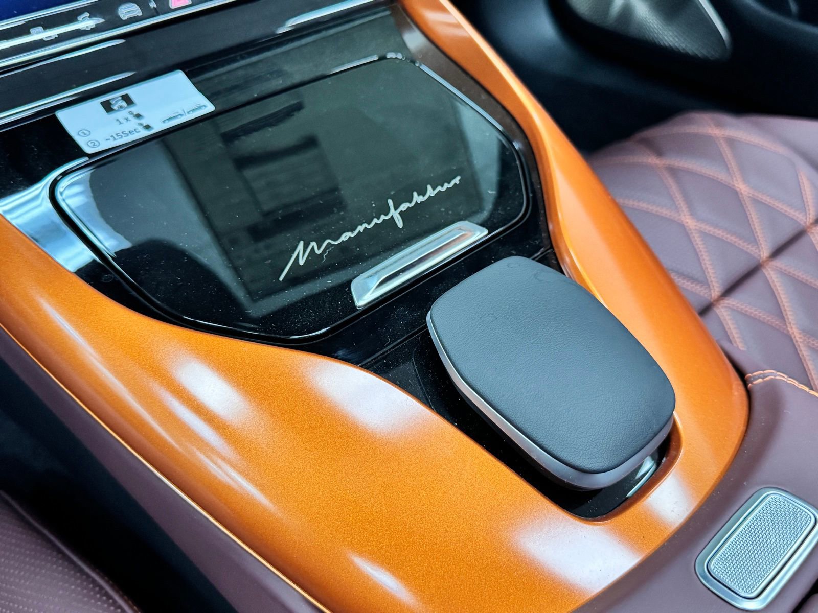 Used 2024 Mercedes-Benz SL 63 AMG 4MATIC image 35