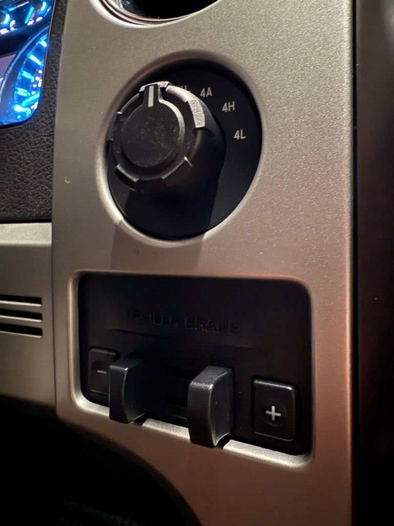 Used 2013 Ford F150 King Ranch image 24