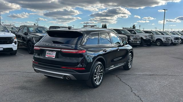 Used 2022 Lincoln Corsair FWD w/ Equipment Group 101A image 3