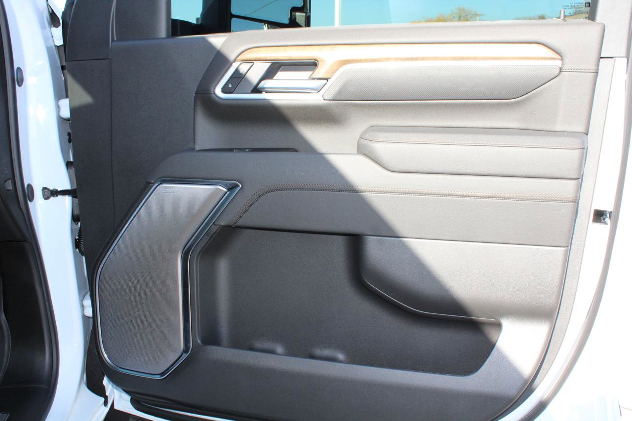 Used 2026 Chevrolet Silverado 3500 High Country w/ High Country Premium Package image 91