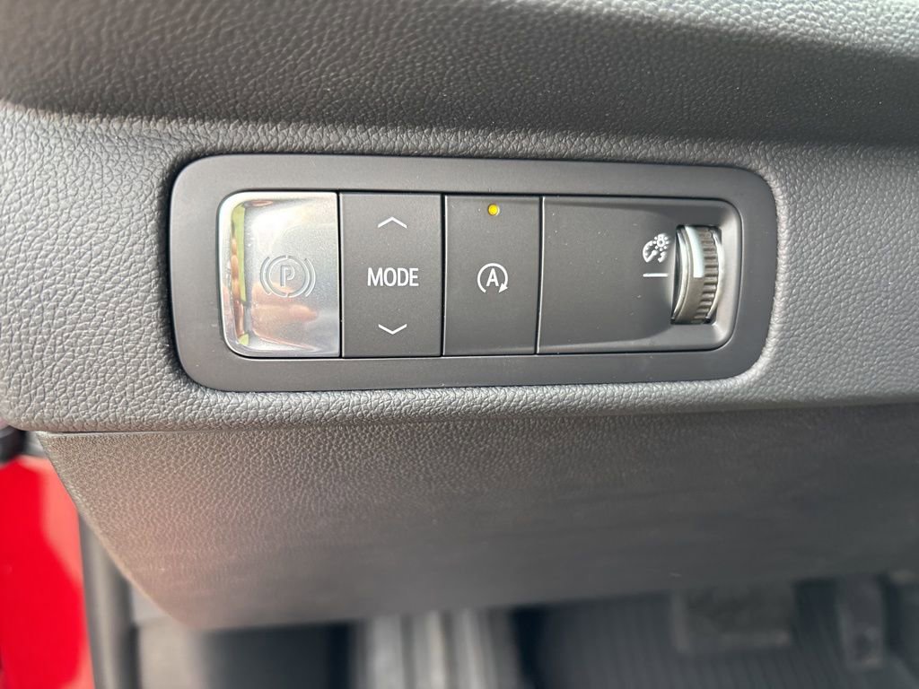 New 2026 Chevrolet Traverse LT w/ Driver Confidence Package image 32