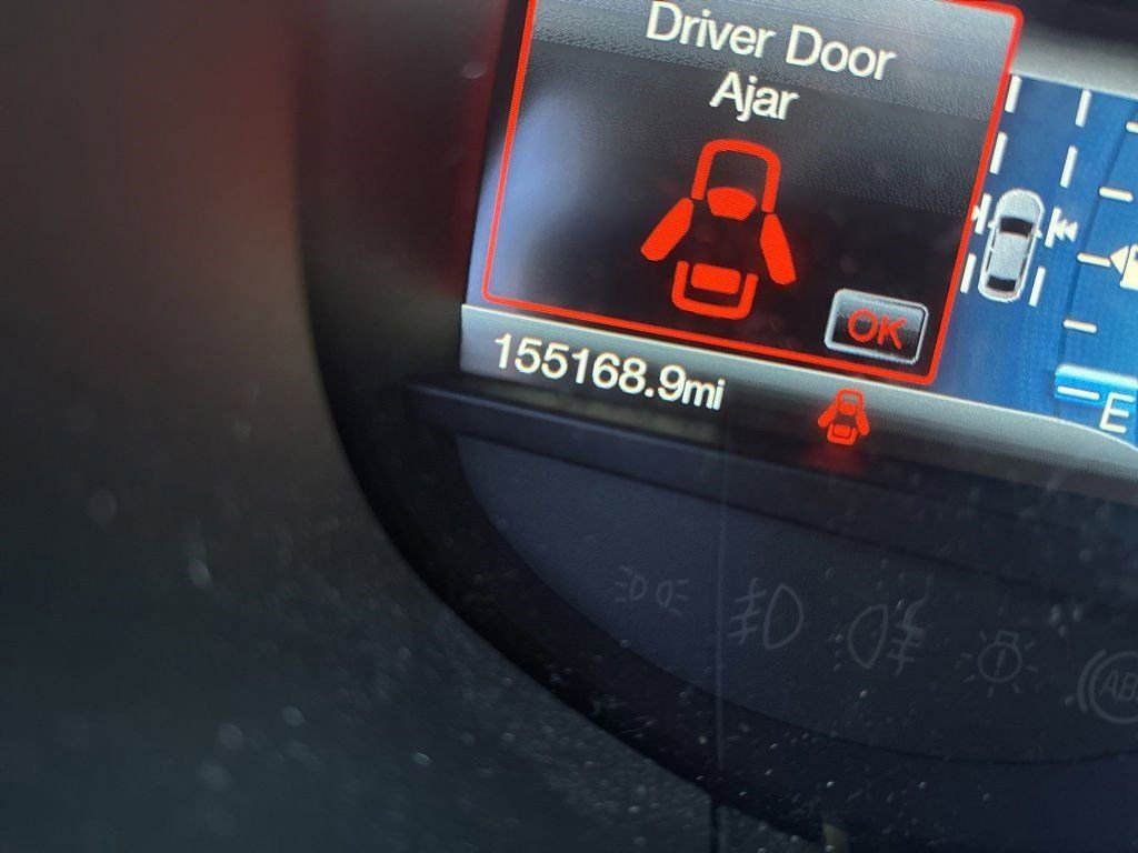 Used 2015 Ford Edge Sport w/ Equipment Group 401A AWD/4WD image 12