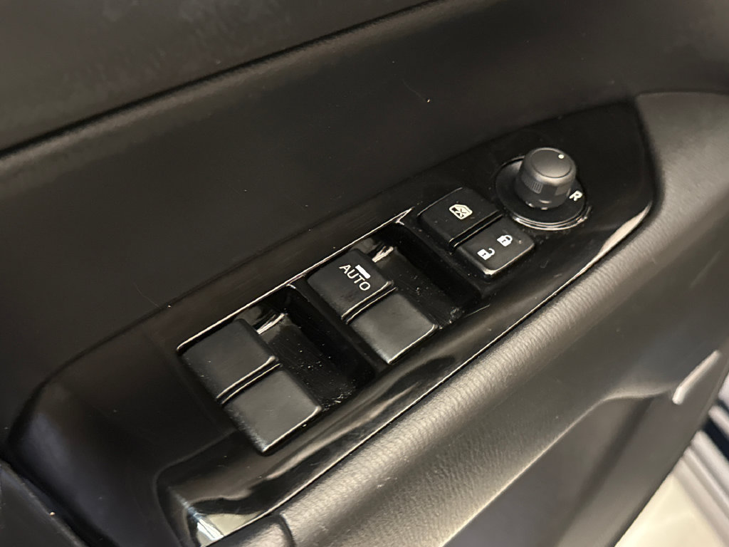 Used 2017 MAZDA CX-5 Touring w/ Preferred Equipment Package FWD image 20