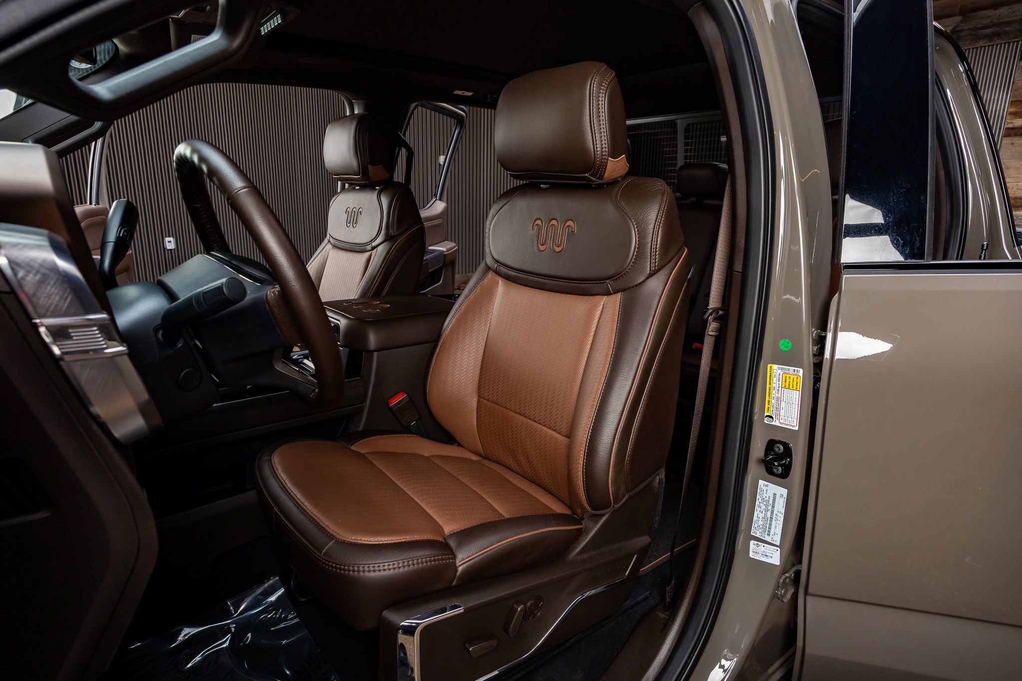 Used 2026 Ford F450 King Ranch w/ Chrome Package image 31