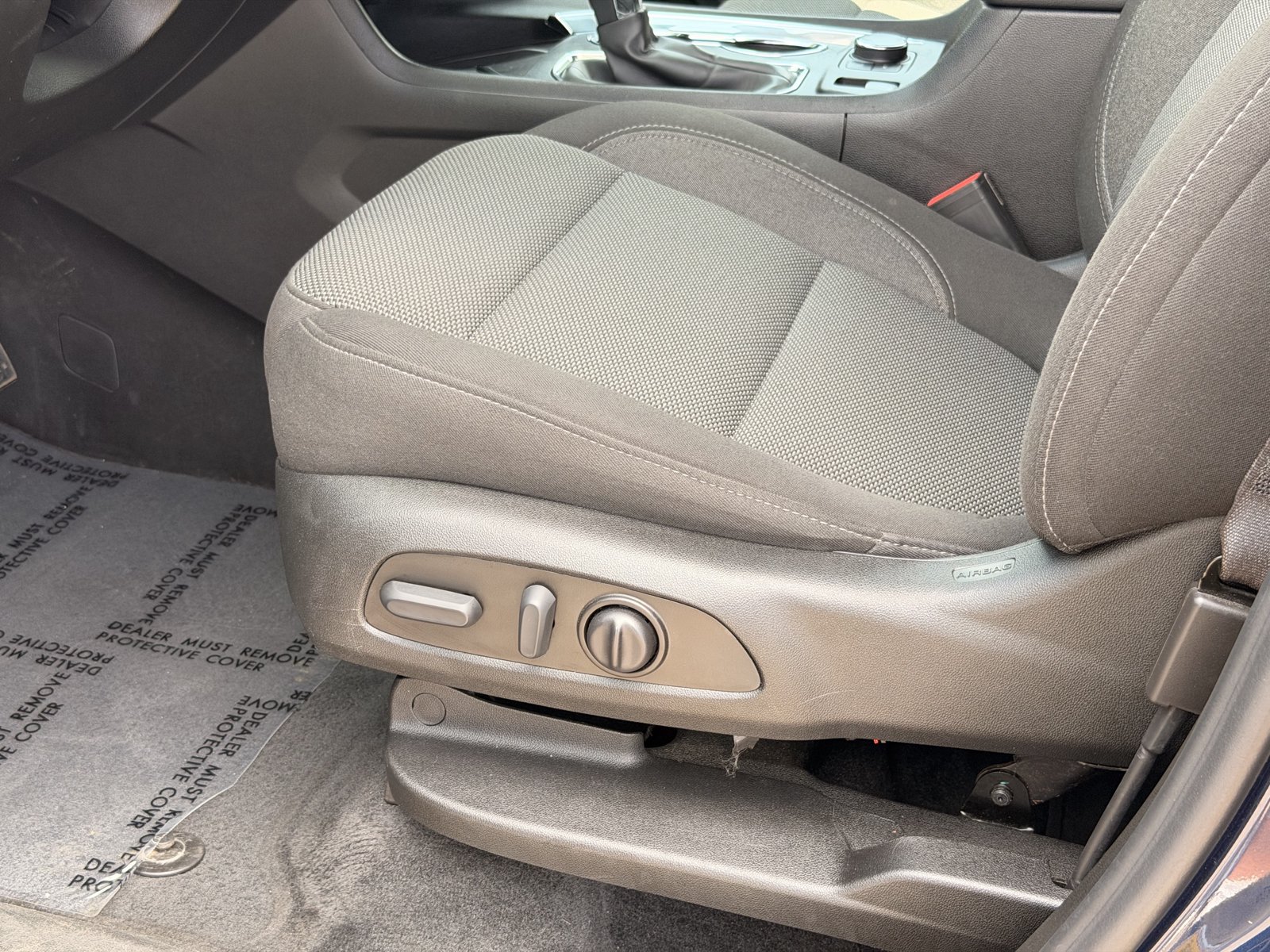 Used 2023 Chevrolet Traverse LT AWD/4WD image 15