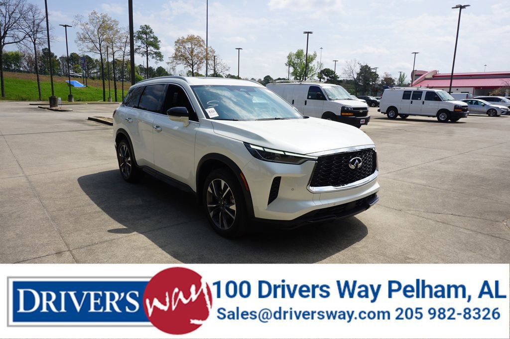 Used 2023 INFINITI QX60 Luxe