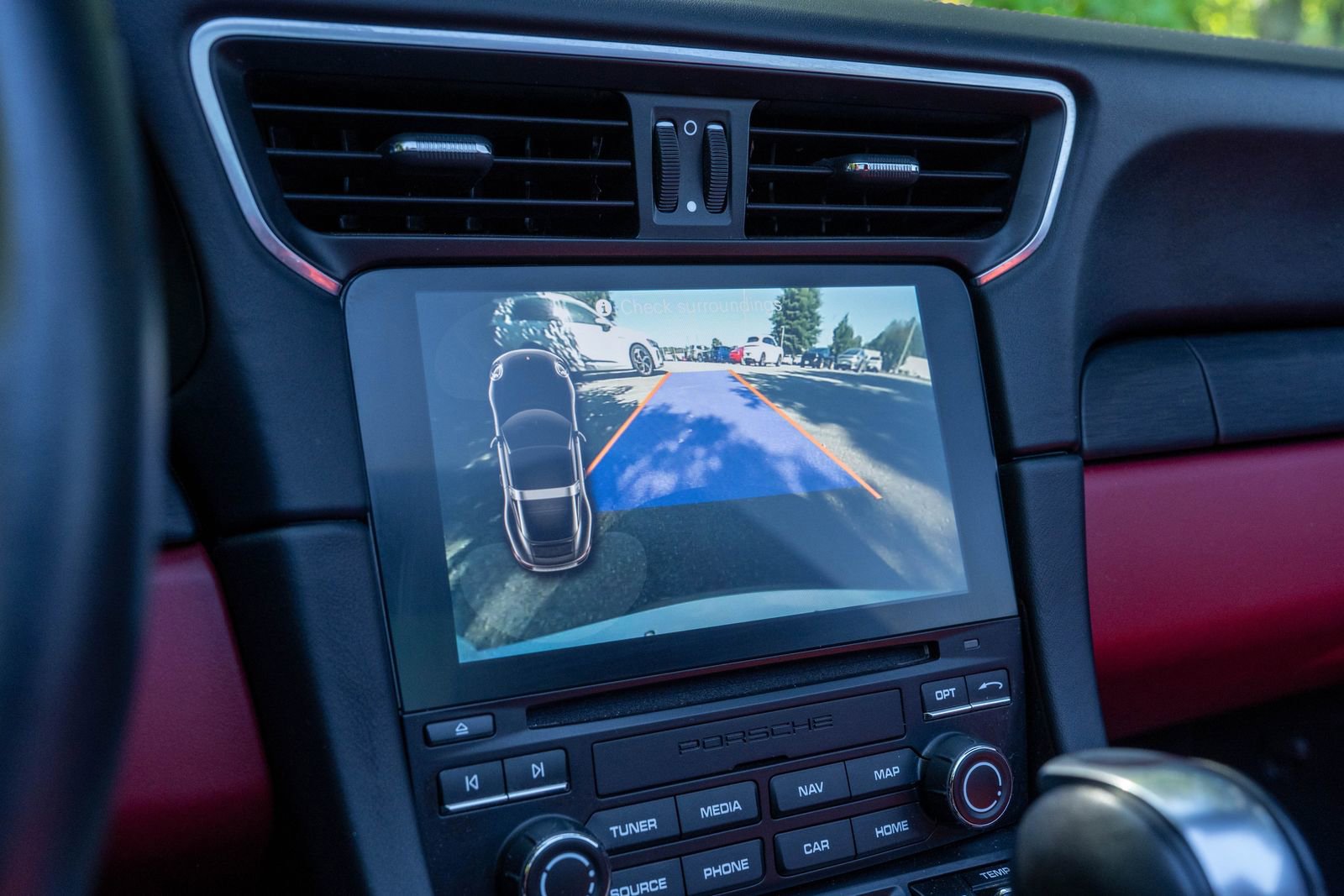 Certified 2018 Porsche 911 Targa 4 GTS image 31