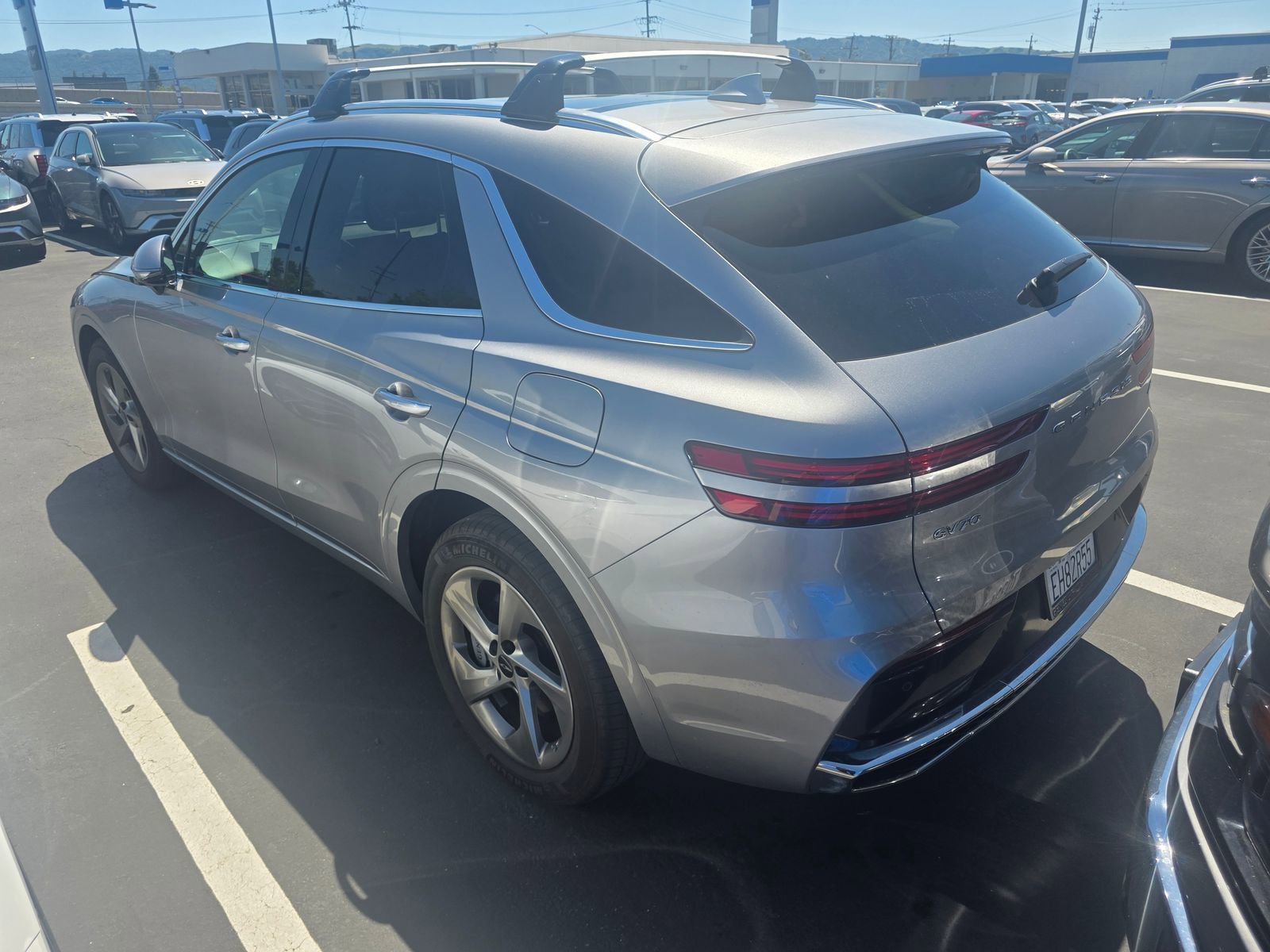Used 2026 Genesis GV70 2.5T Select AWD/4WD image 3
