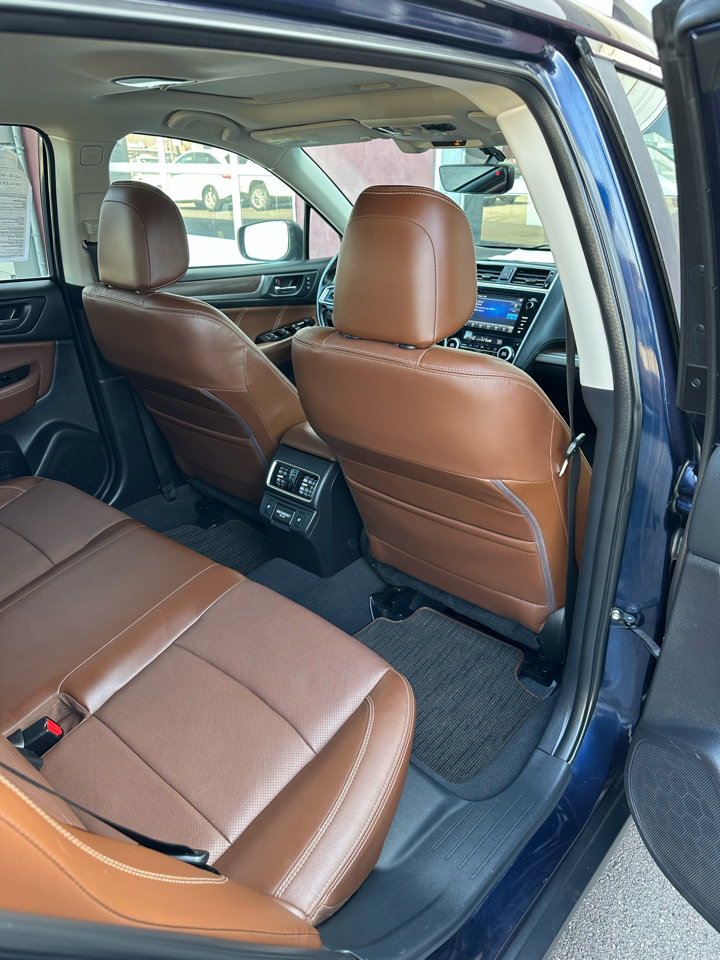 Used 2018 Subaru Outback 3.6R Touring w/ Popular Package #3 image 15