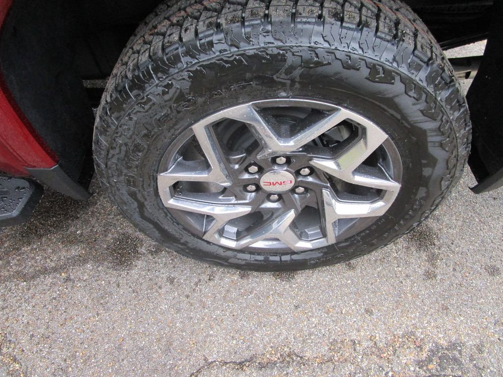 New 2026 GMC Sierra 1500 SLT w/ SLT Premium Plus Package image 18