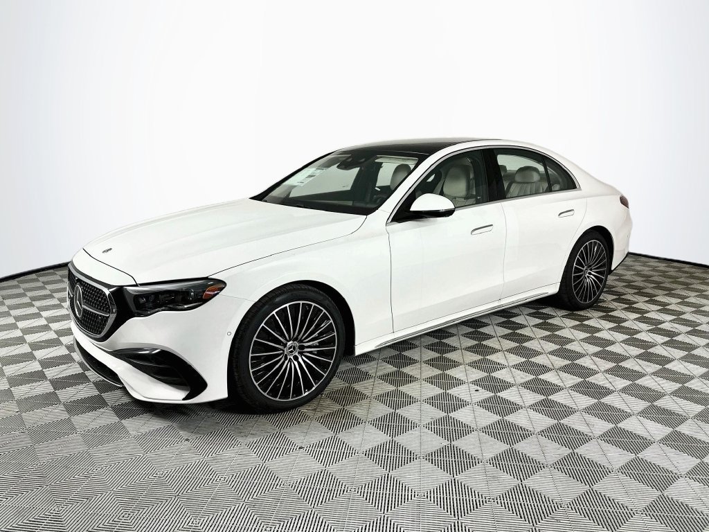 New 2027 Mercedes-Benz E 450 4MATIC Sedan image 3