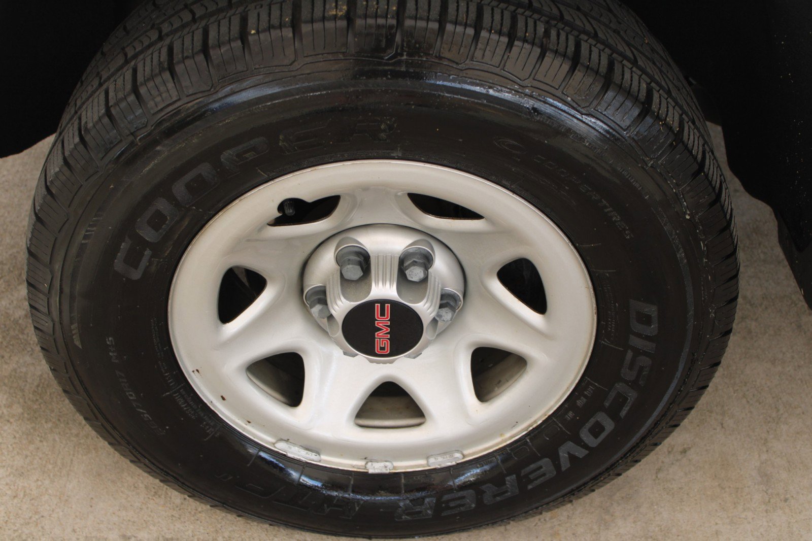 Used 2018 GMC Sierra 1500 2WD Regular Cab image 19