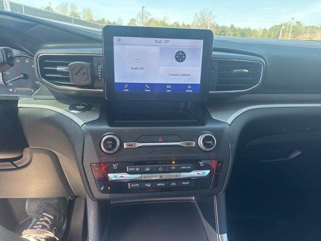 Used 2020 Ford Explorer XLT w/ Equipment Group 202A image 10