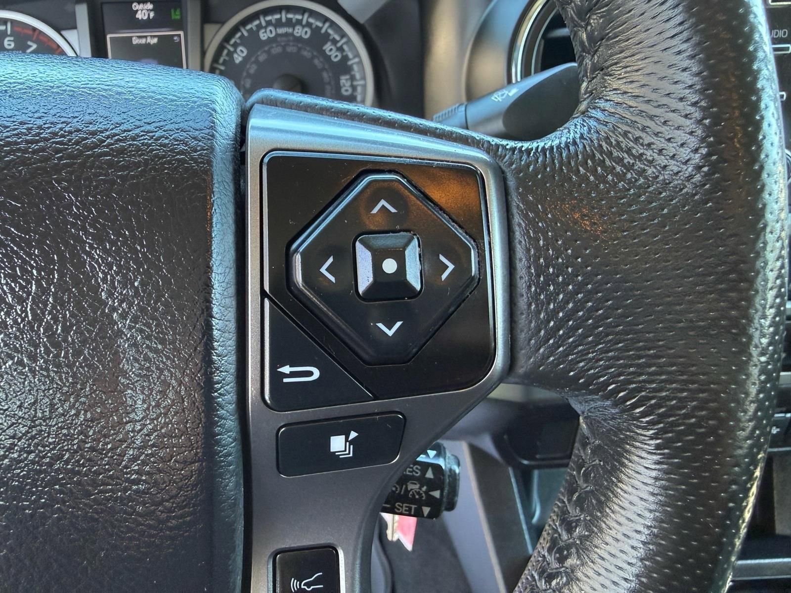 Used 2021 Toyota Tacoma SR5 image 35