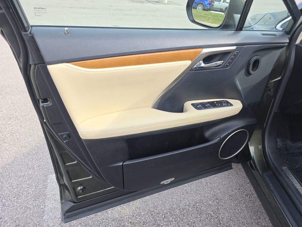 Certified 2022 Lexus RX 350 AWD w/ Premium Package image 17