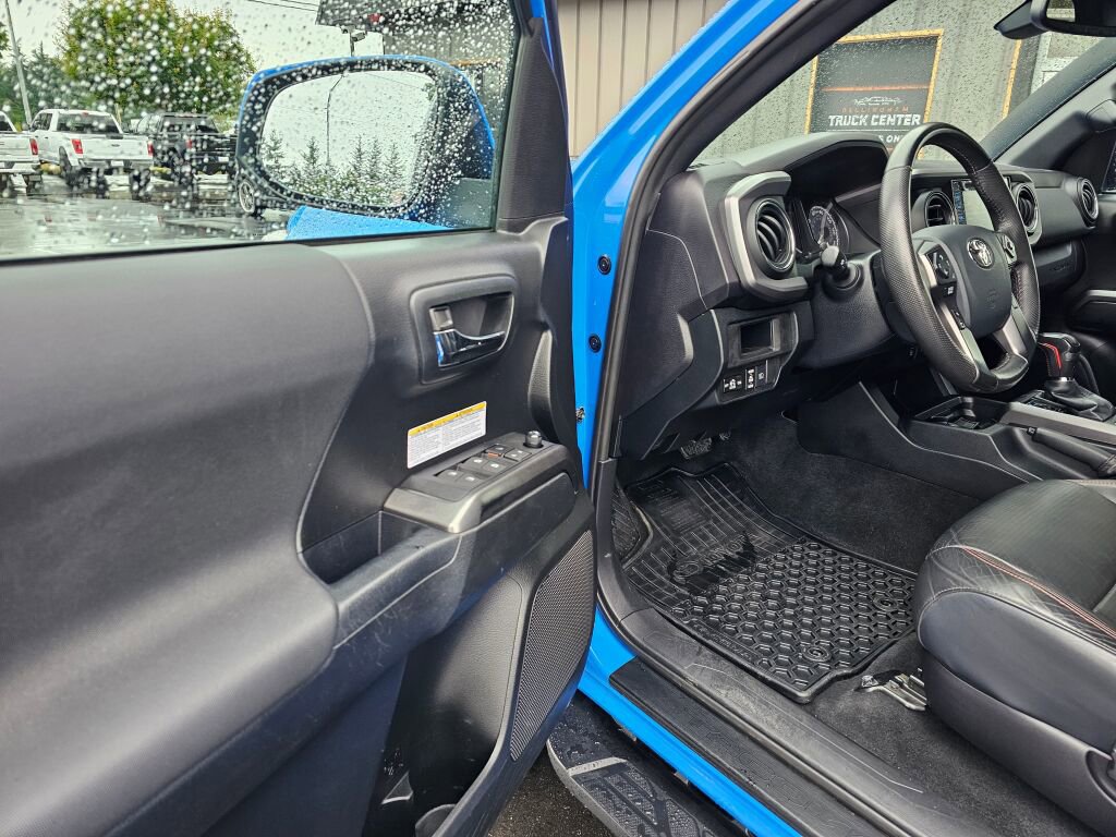 Used 2019 Toyota Tacoma TRD Pro AWD/4WD image 20