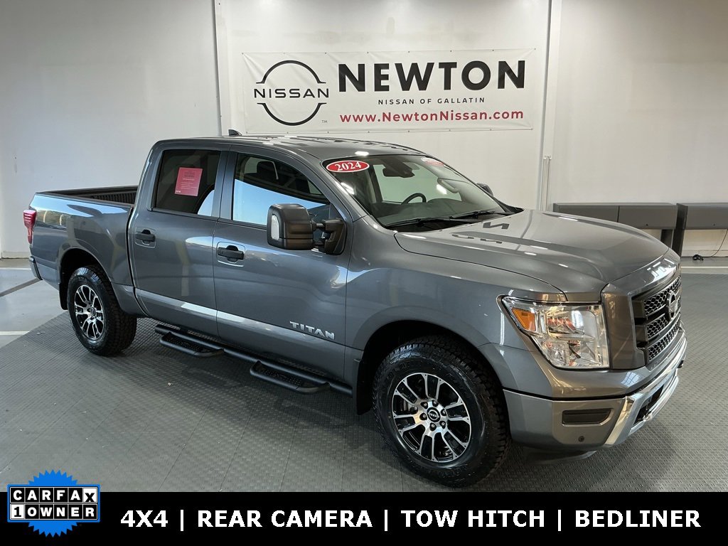 Used 2024 Nissan Titan SV w/ SV Convenience Package