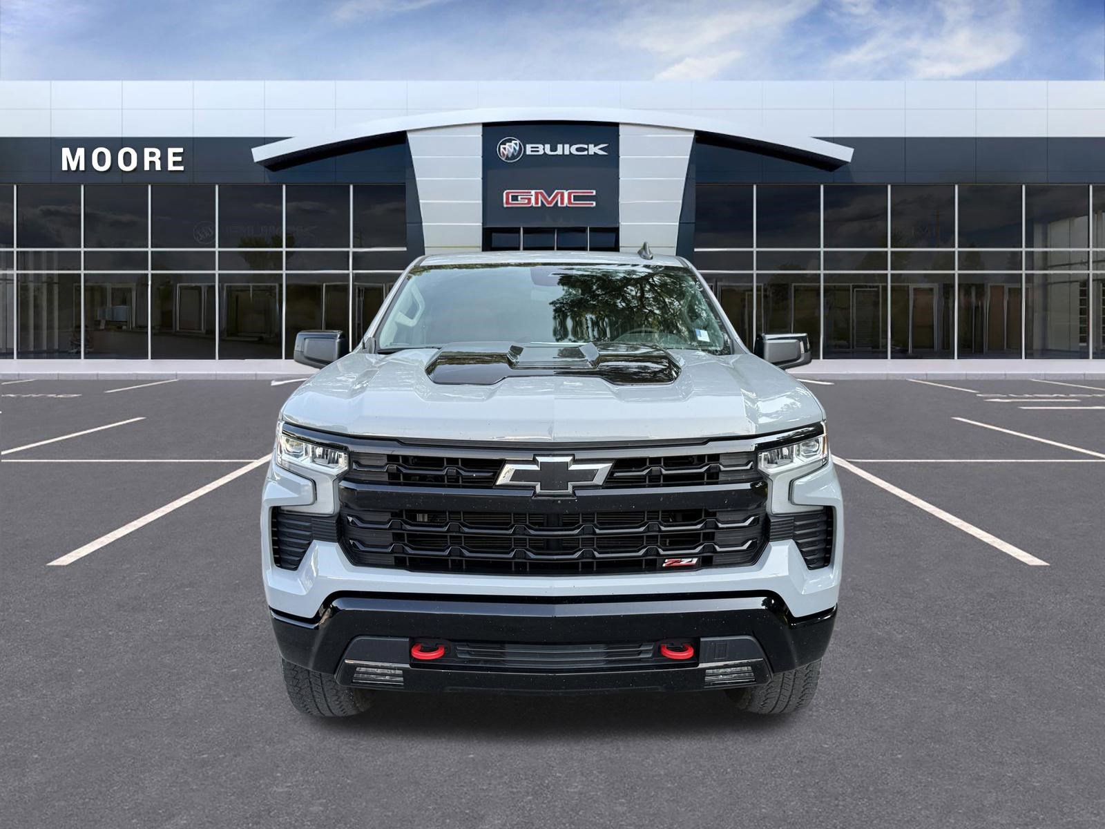Used 2024 Chevrolet Silverado 1500 LT Trail Boss w/ Convenience Package II AWD/4WD image 3