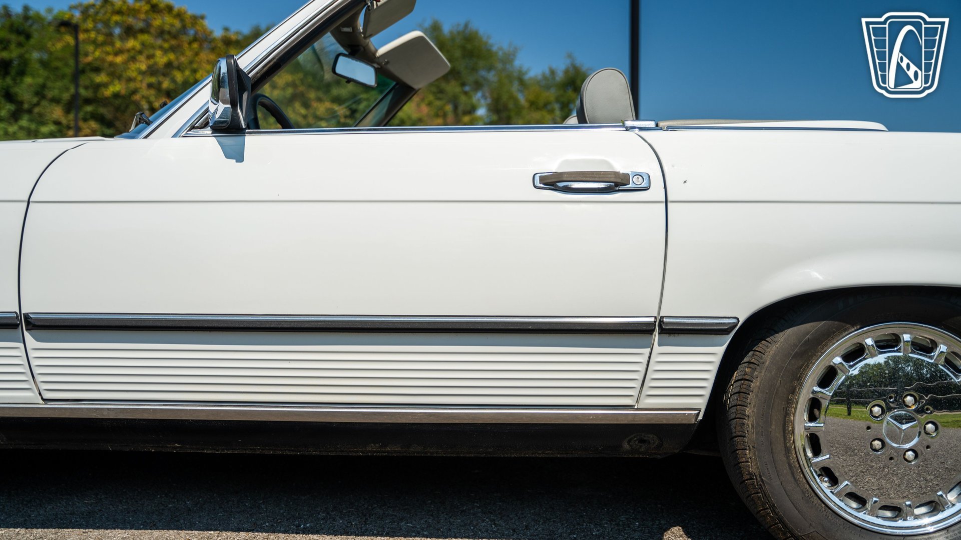 Used 1987 Mercedes-Benz 560 SL image 37