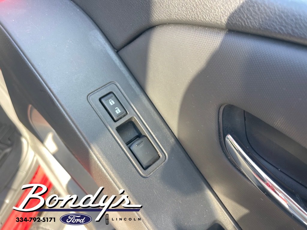 Used 2023 Nissan Frontier SV w/ SV Convenience Package image 19