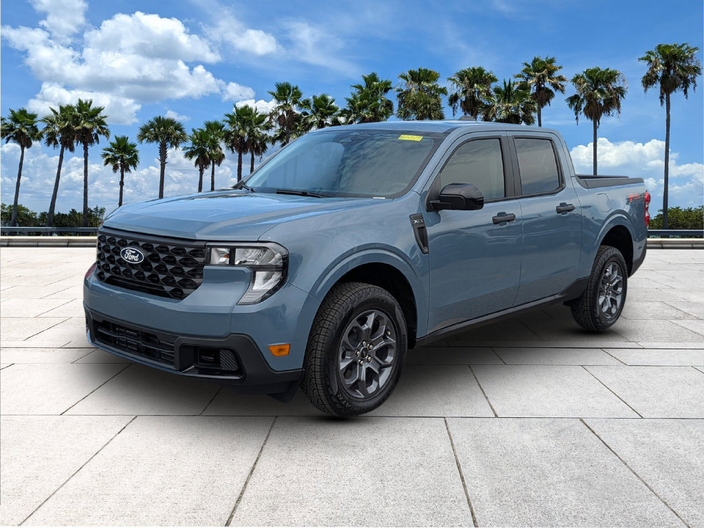 New 2026 Ford Maverick XLT w/ XLT Luxury Package AWD/4WD image 3