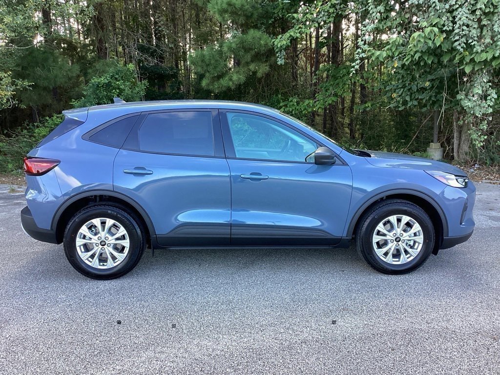 New 2025 Ford Escape Active w/ Tech Pack #1 image 4