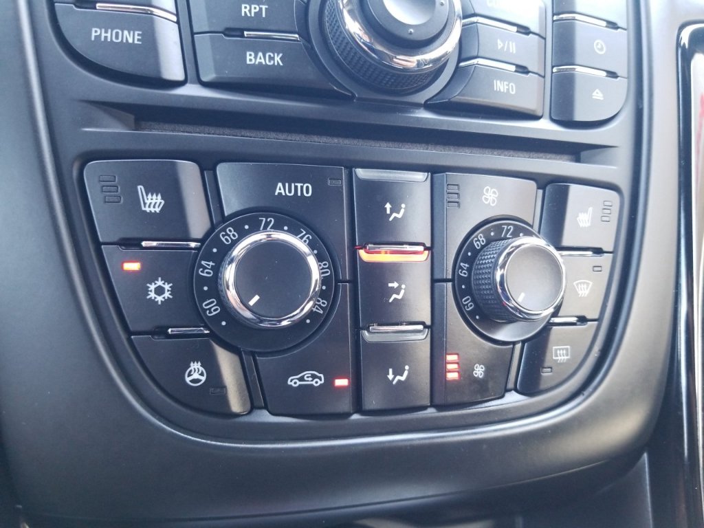 Used 2016 Buick Cascada Premium image 11