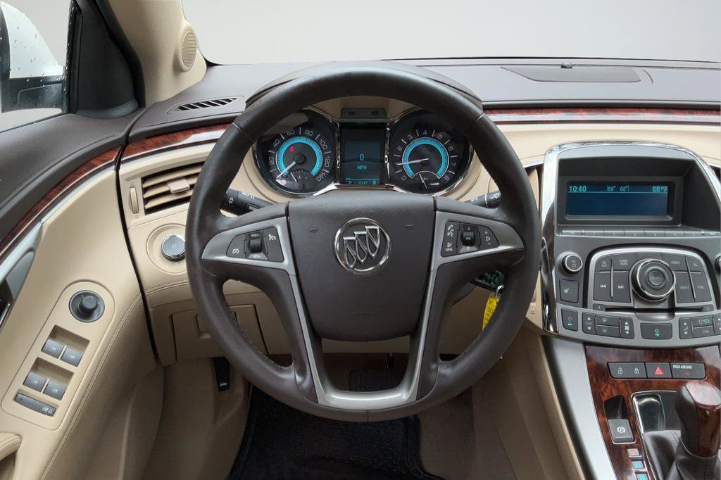 Used 2011 Buick LaCrosse CXL FWD image 15