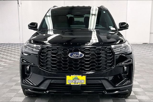 Used 2025 Ford Explorer ST-Line image 4