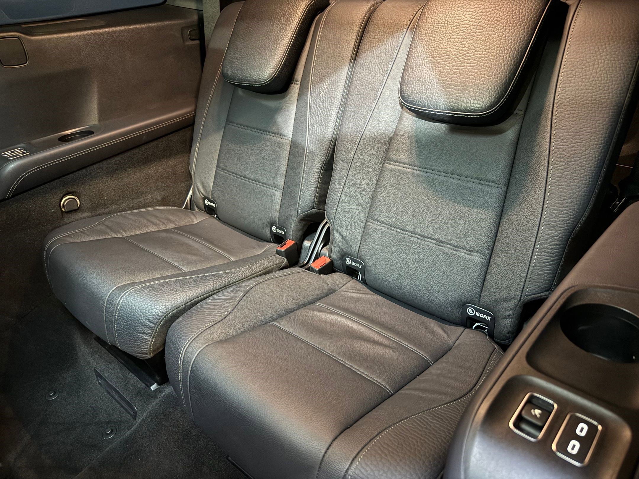 Used 2024 Mercedes-Benz GLS 450 4MATIC image 52