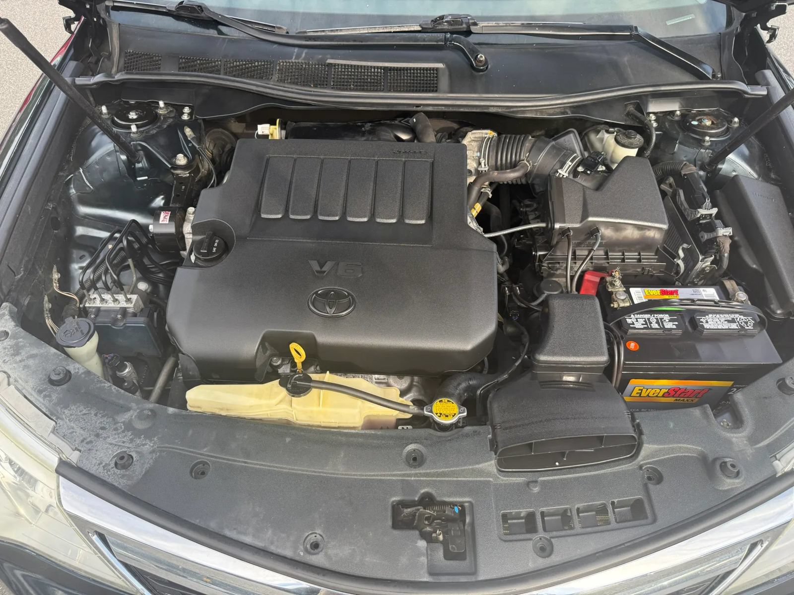 Used 2012 Toyota Camry XLE FWD image 37
