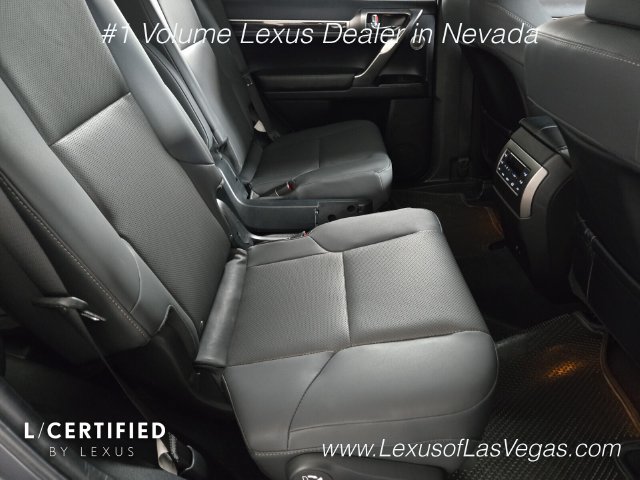 Used 2023 Lexus GX 460 Premium w/ Accessory Package AWD/4WD image 21