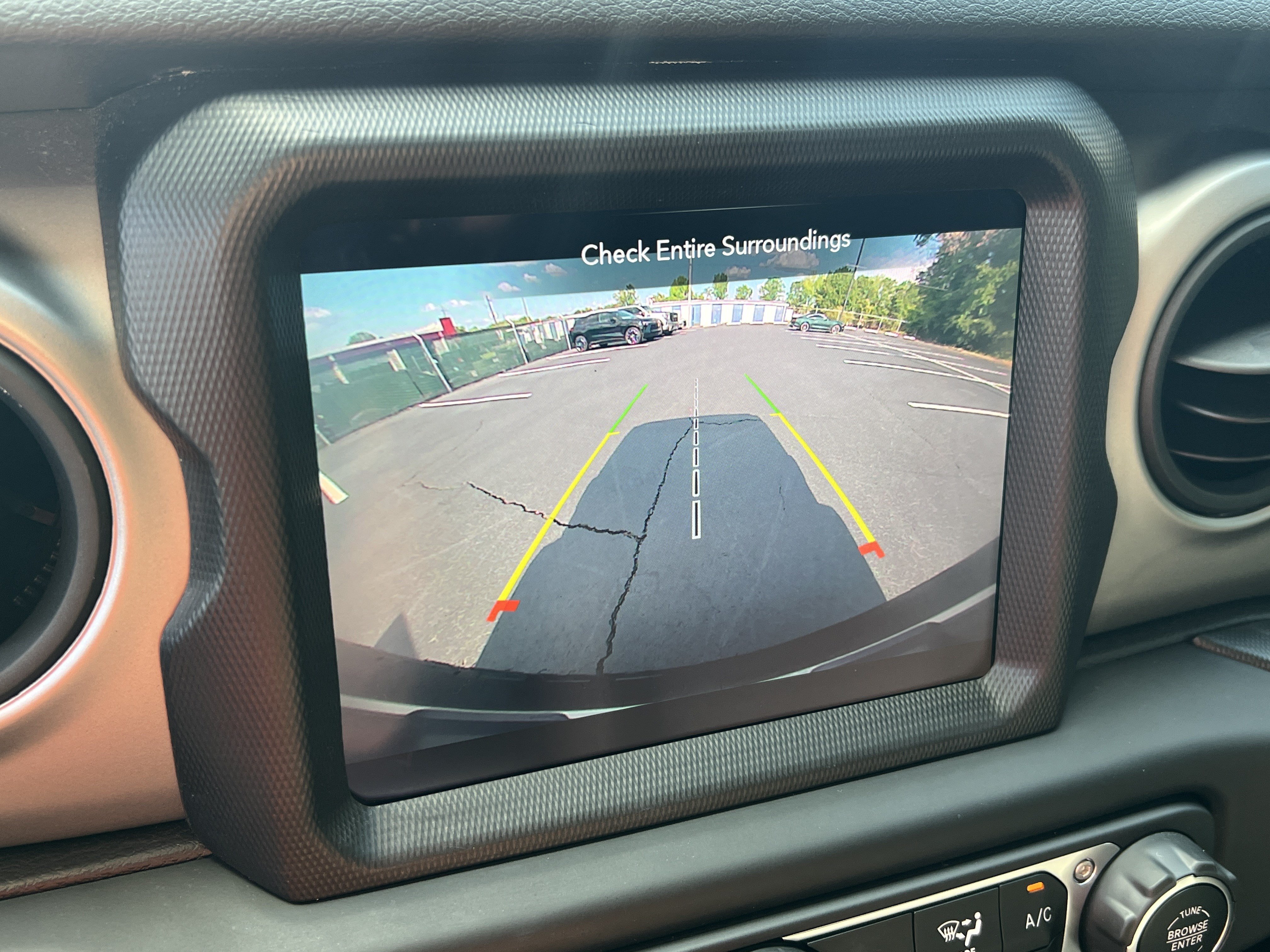 Used 2021 Jeep Wrangler Sport AWD/4WD image 22