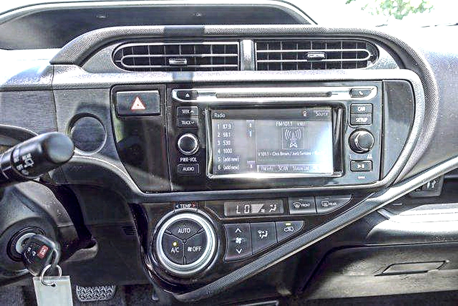 Used 2015 Toyota Prius C Two FWD image 18
