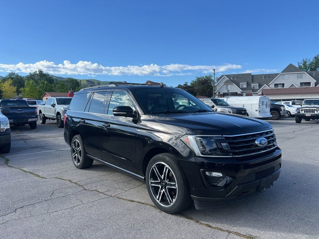 Used 2019 Ford Expedition Limited w/ Equipment Group 303A AWD/4WD video 1