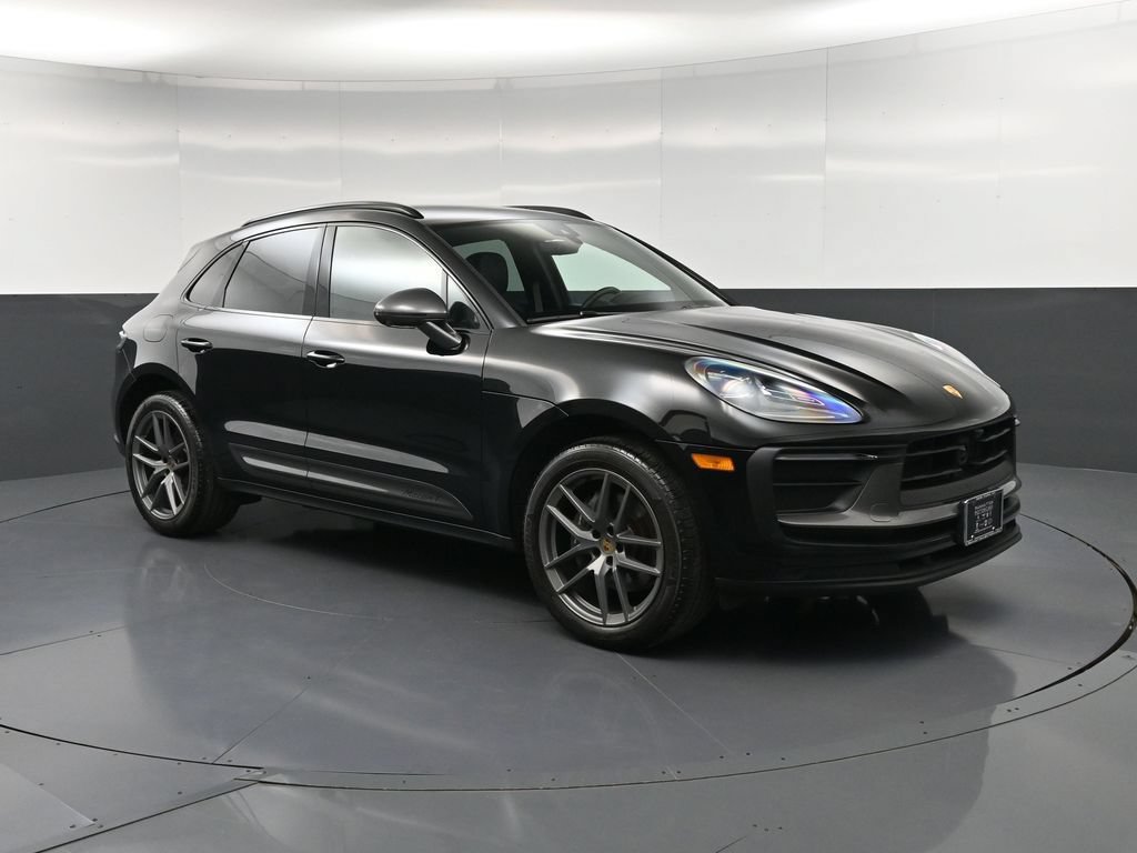 Certified 2024 Porsche Macan Turbo AWD/4WD image 10