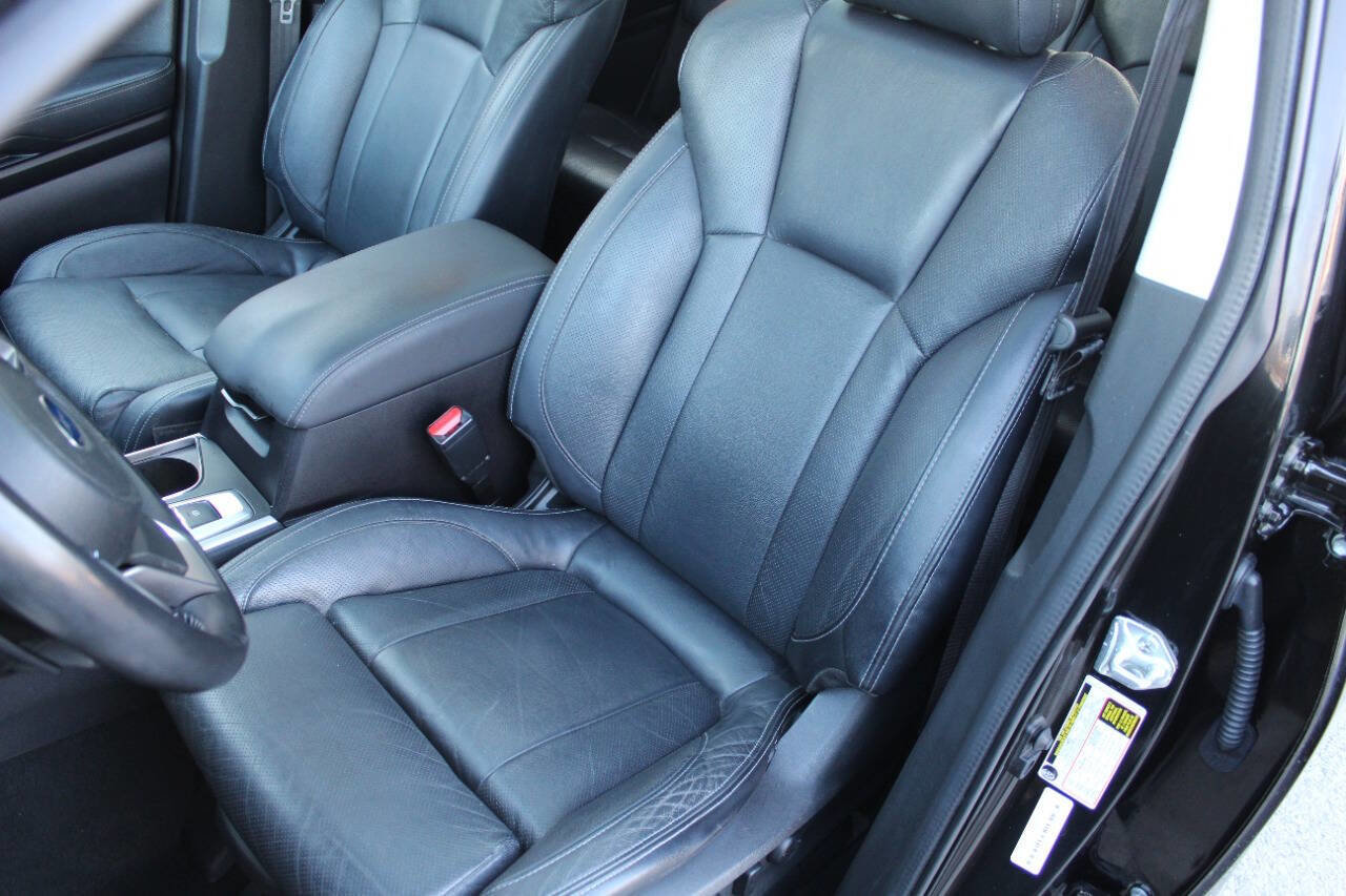 Used 2022 Subaru Ascent Limited w/ Technology Package image 3