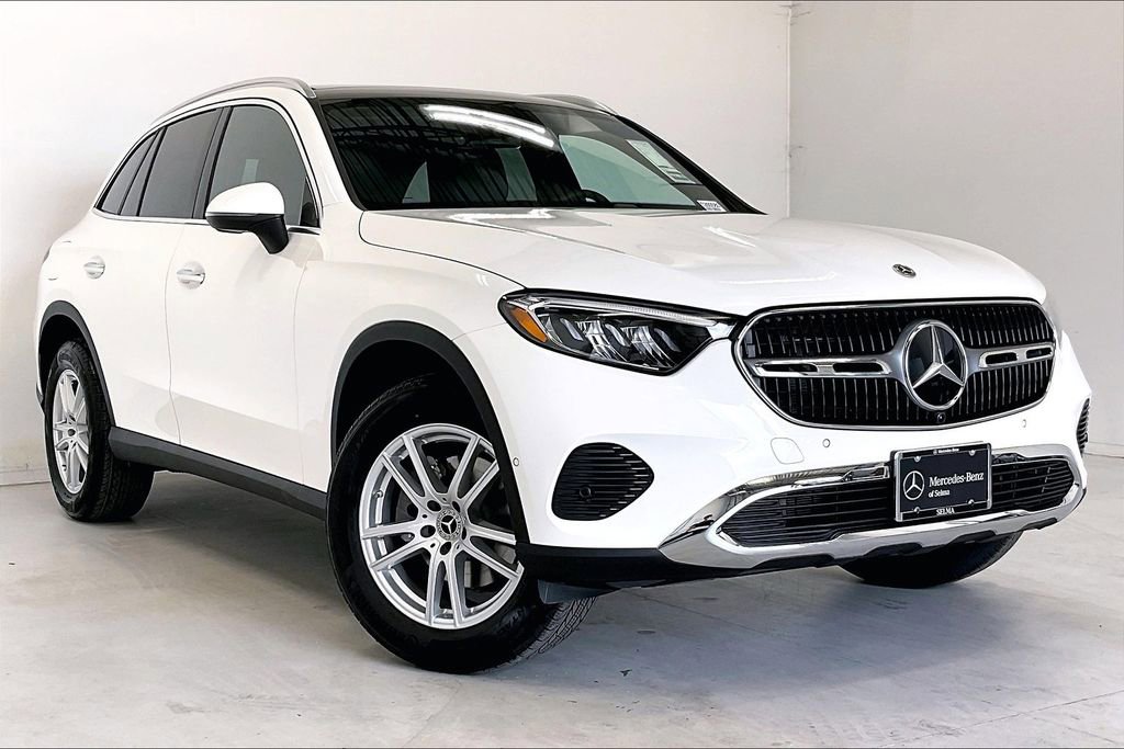 New 2026 Mercedes-Benz GLC 300 4MATIC image 1