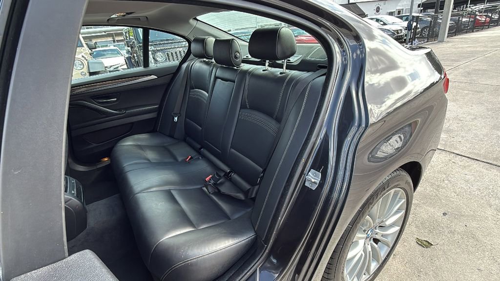 Used 2015 BMW 528i xDrive Sedan AWD/4WD image 24