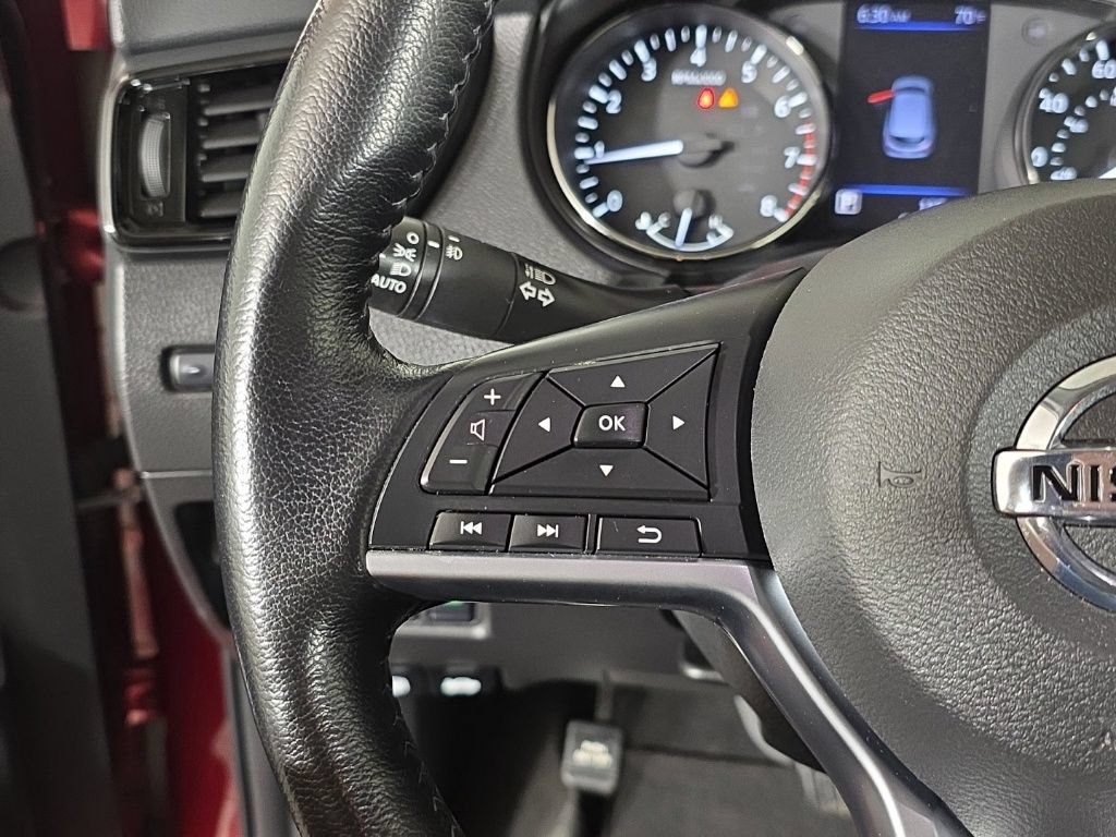 Used 2021 Nissan Rogue Sport SV AWD/4WD image 25