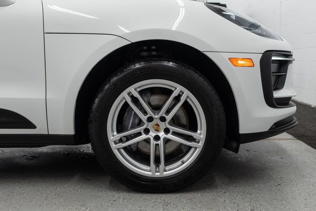 Used 2023 Porsche Macan image 33