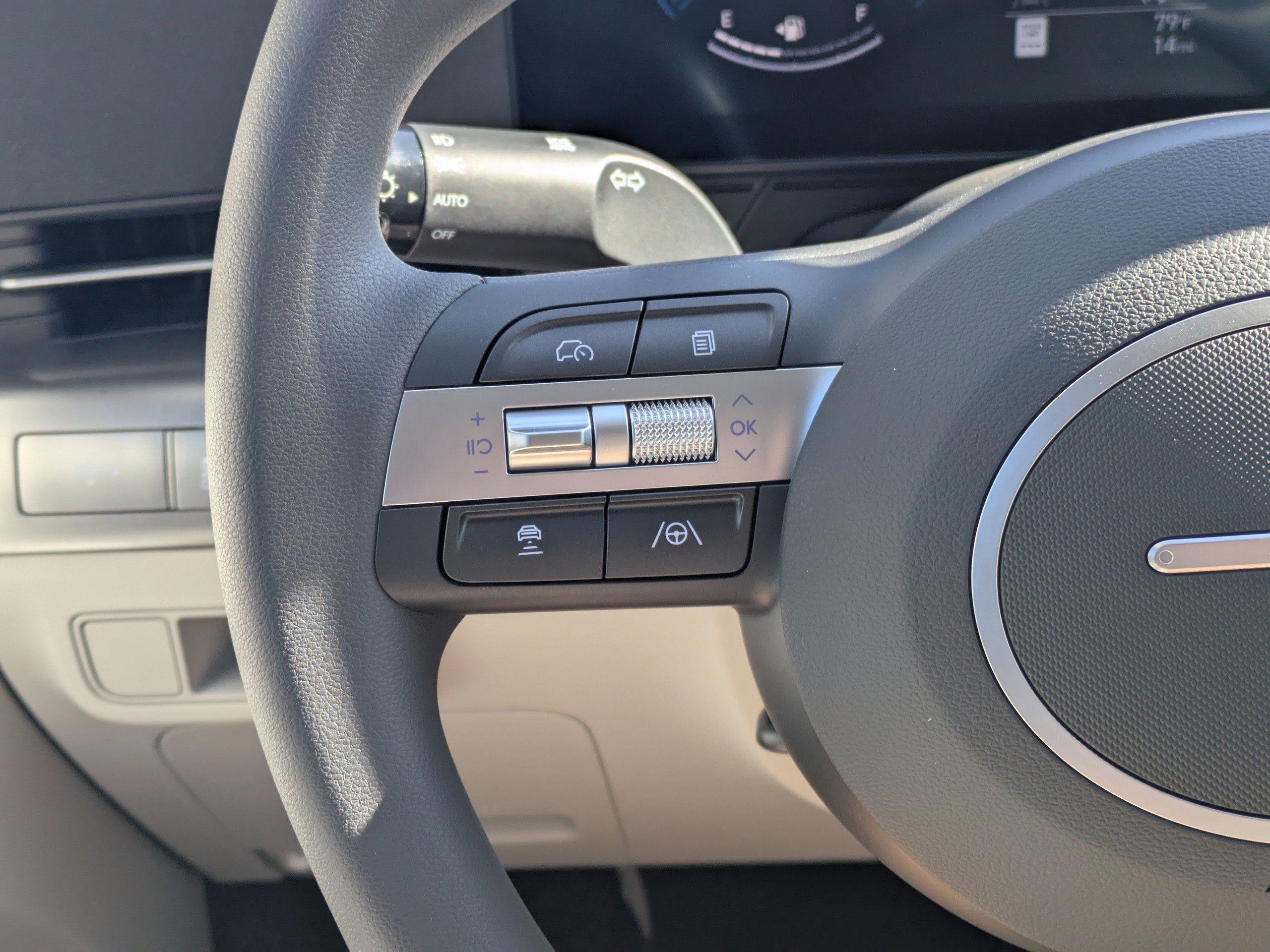 New 2026 Hyundai Kona SE image 17