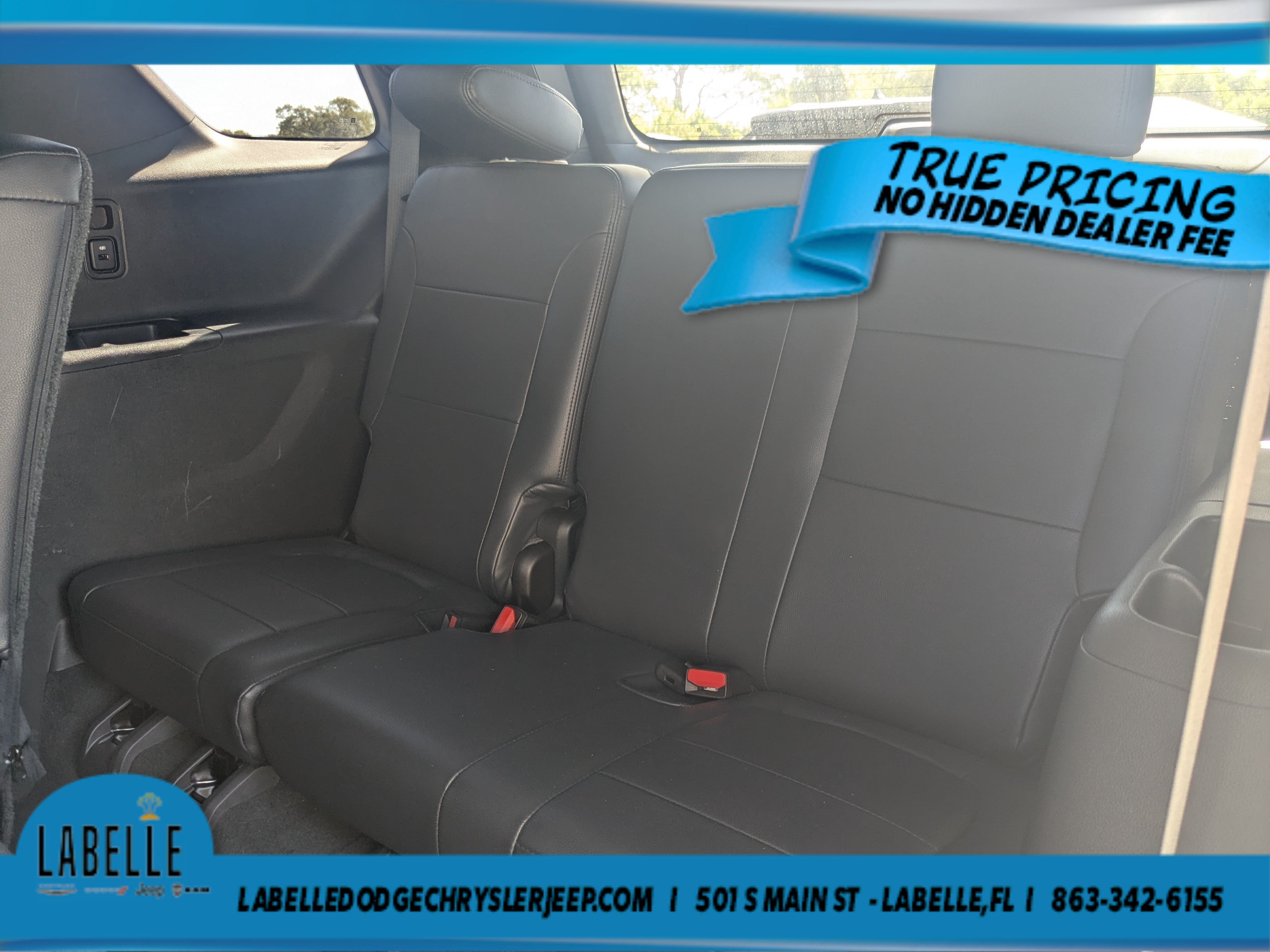 Used 2022 Chevrolet Traverse LS FWD image 16