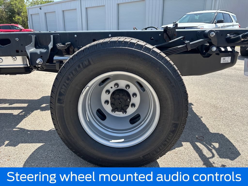 New 2026 Ford F350 XL AWD/4WD image 15