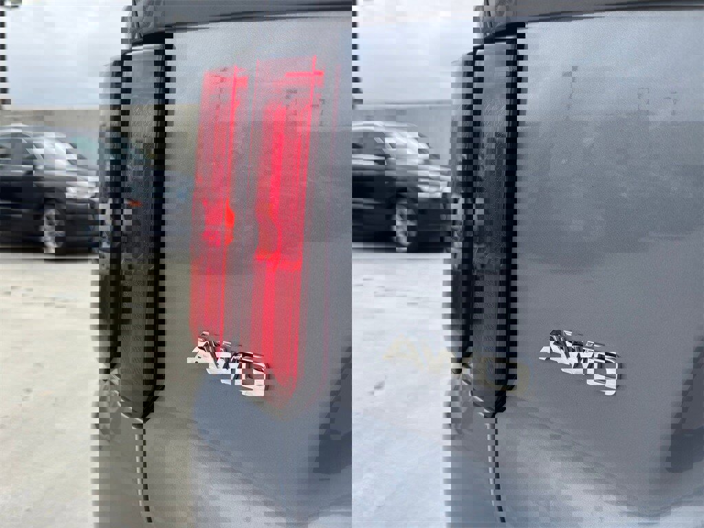 Used 2021 Kia Sorento SX Prestige image 9