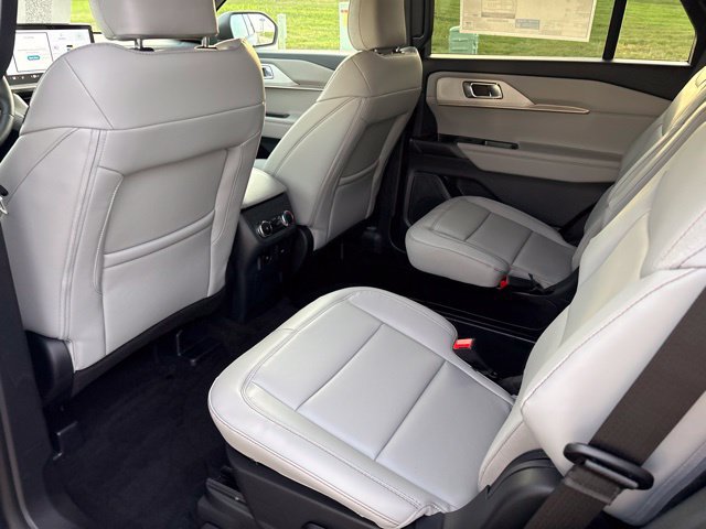 New 2027 Ford Explorer Active w/ Active Comfort Package AWD/4WD image 14