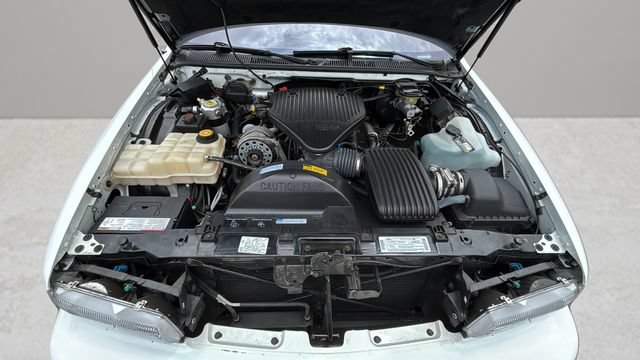 Used 1996 Chevrolet Caprice SS RWD image 28