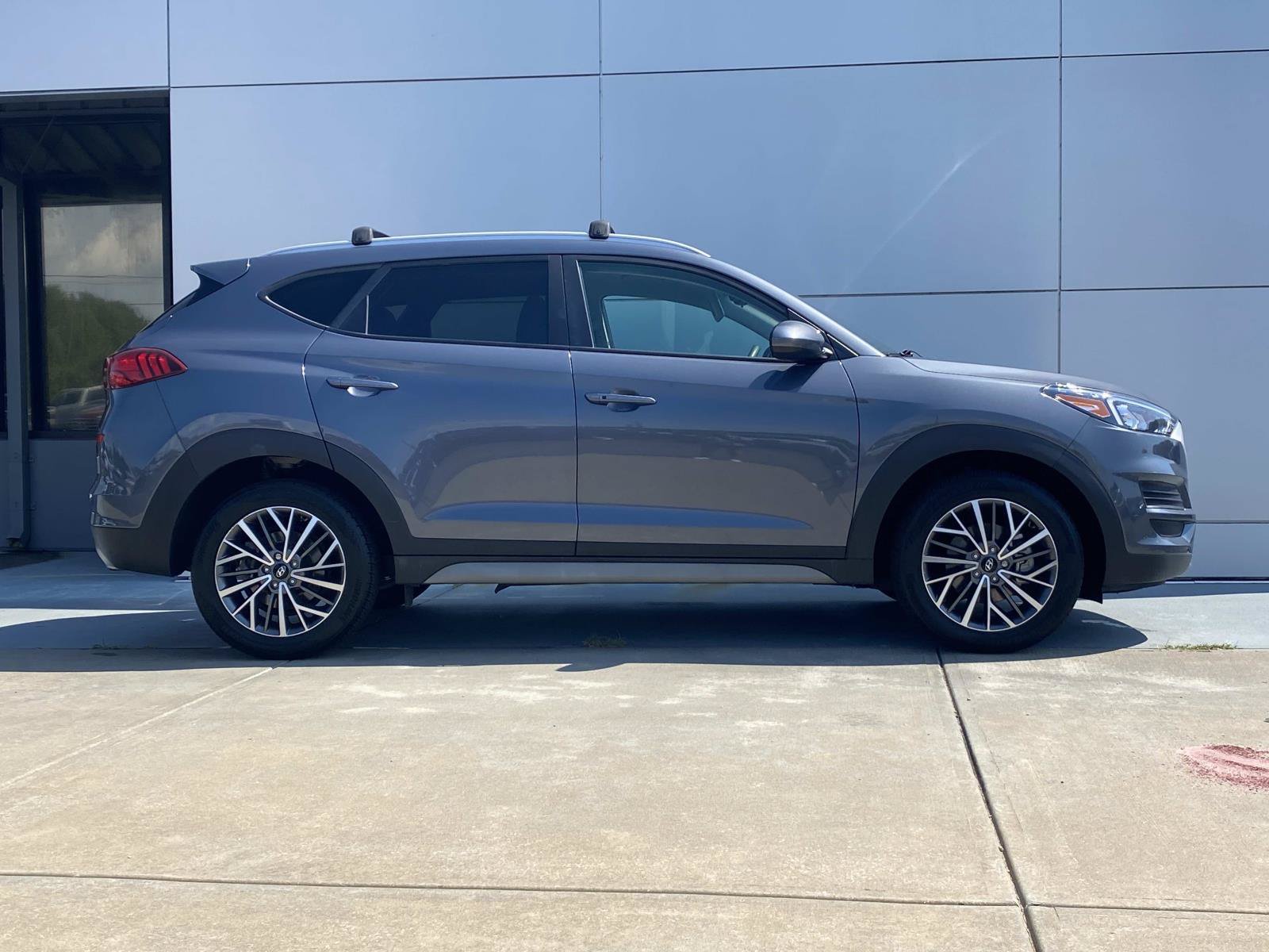 Used 2021 Hyundai Tucson SEL FWD image 3