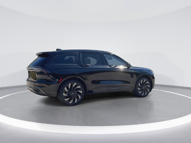 New 2026 Lincoln Nautilus Reserve AWD/4WD image 8