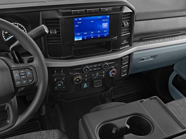 Used 2023 Ford F250 Platinum AWD/4WD image 9